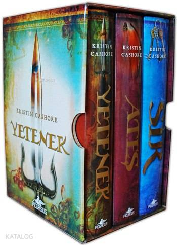 Yedi Krallık Üçlemesi Seti (Yetenek - Ateş - Sır)